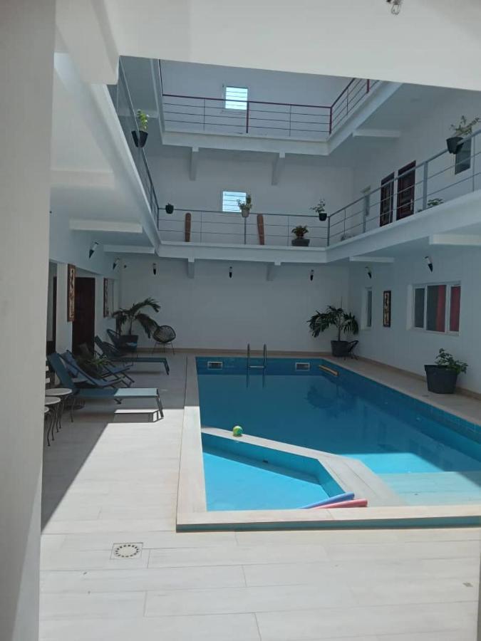 Résidence Marie France MENDY Toubab Dialaw Exterior foto